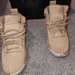 Nike Women's Sneakers - Tan